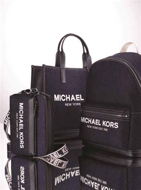 Michael Kors KW 